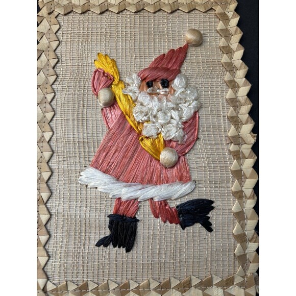 VTG Woven Straw Santa Wall Decor Set of 2 | Christmas Folk Art Decor Cottagecore - Picture 6 of 8